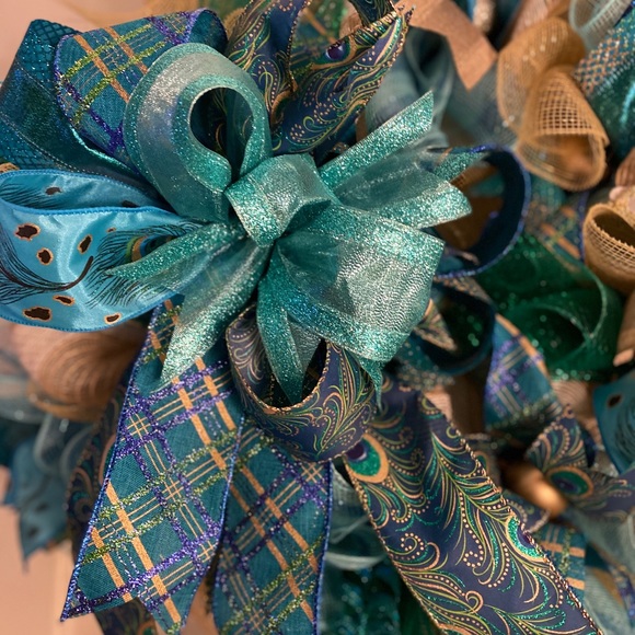 COPY - Custom Stunning & unique Mardi Gras Wreath - Picture 2 of 8